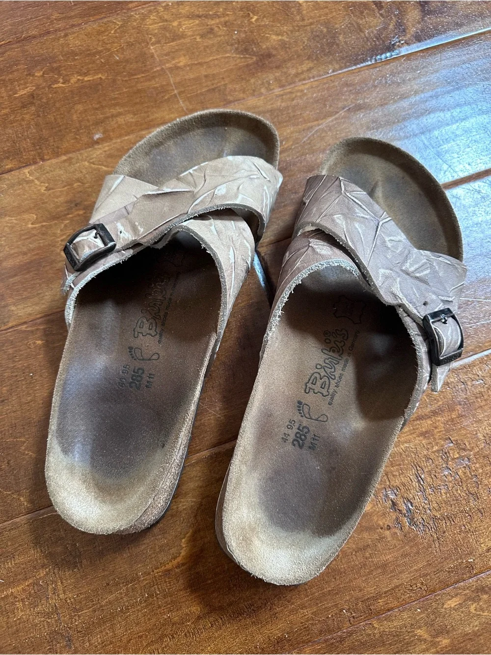 Men Birki’s Birkenstock EU 44 US 11 11.5 Cross Strap Sandals Shoes Khaki Tan